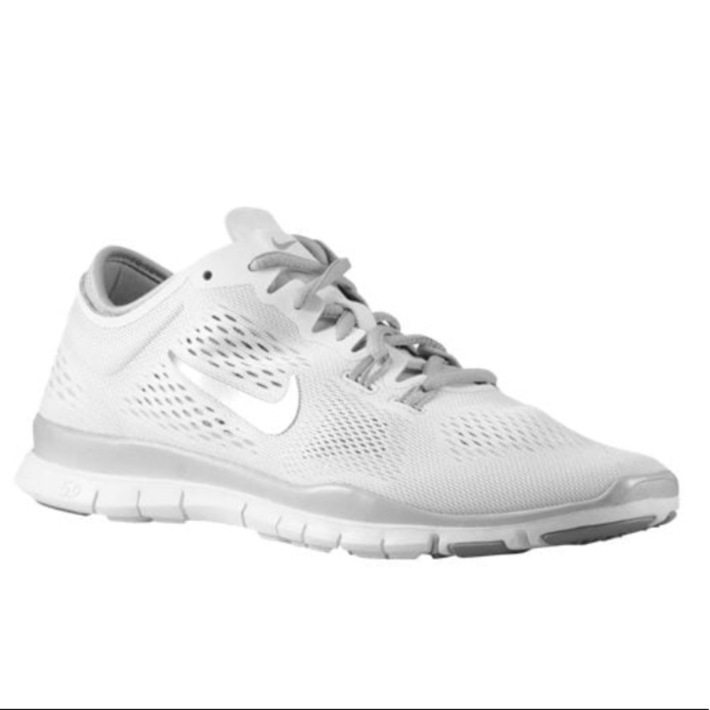 NIKE FREE 5.0 TR FIT 4